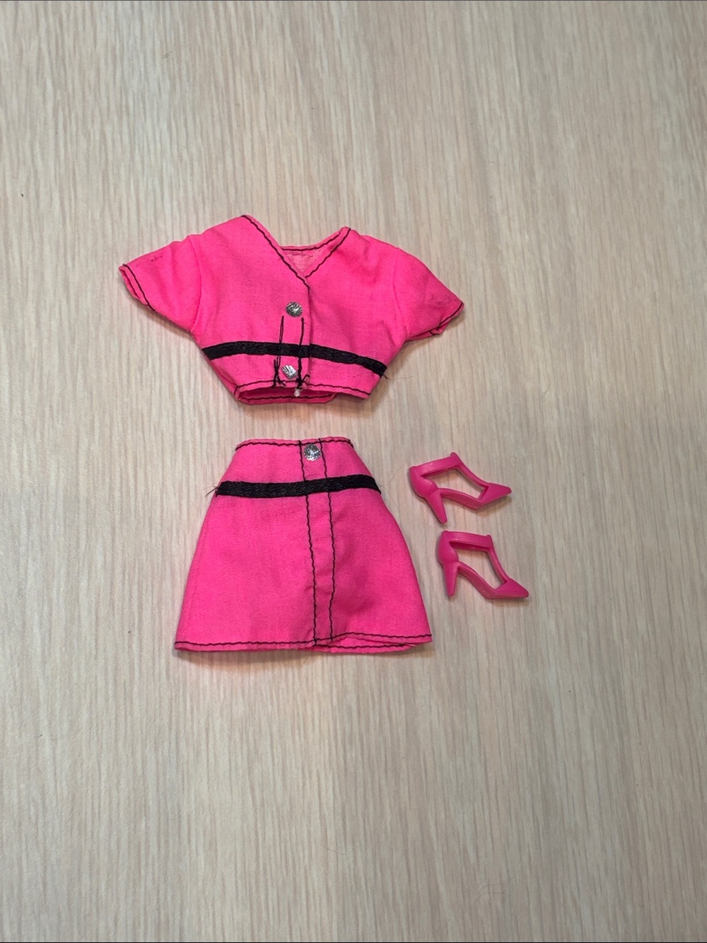 Barbie Clothes :Go In Style Fashions 1997 Mattel 68014-96